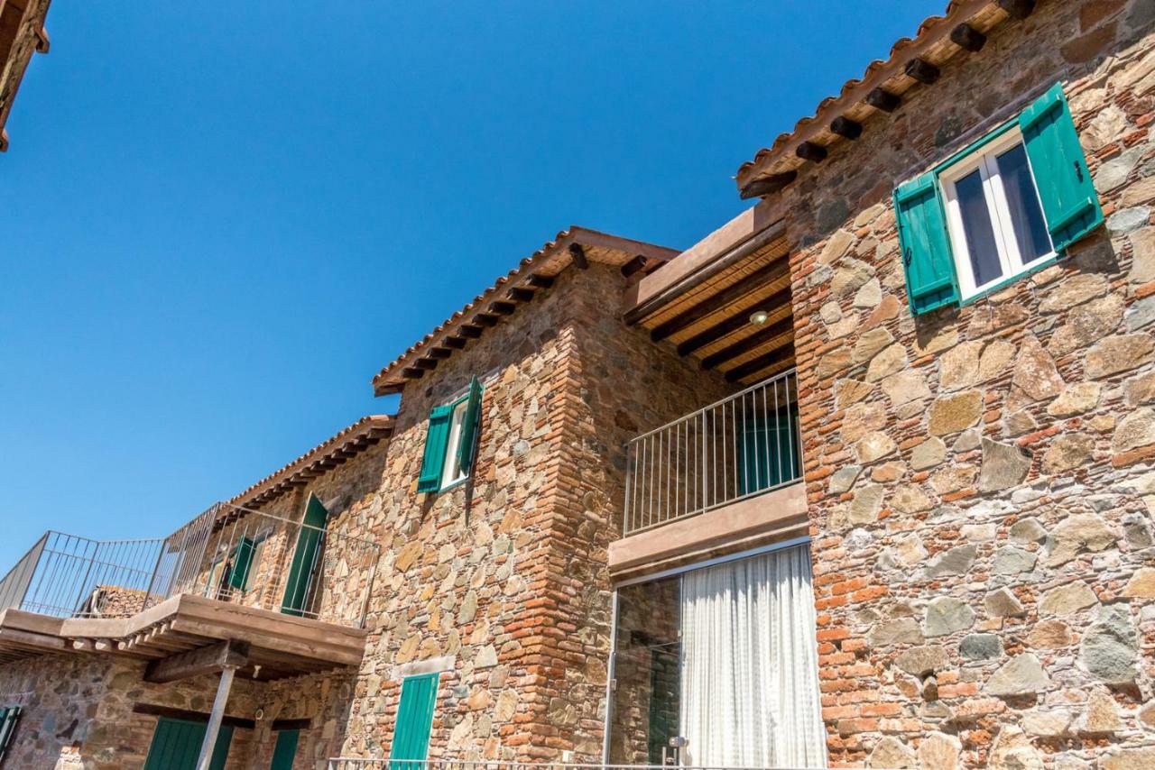 Gasthaus Farmakas Living Exterior foto